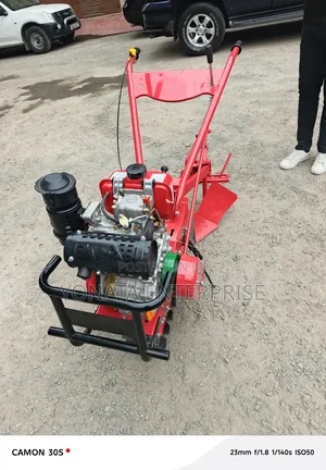 Small Diesel Agricultural Tiller