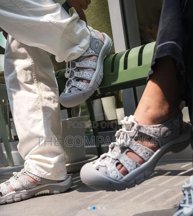 Quality Casual Leather Designer Keen Open Shoes - thumbnail 2