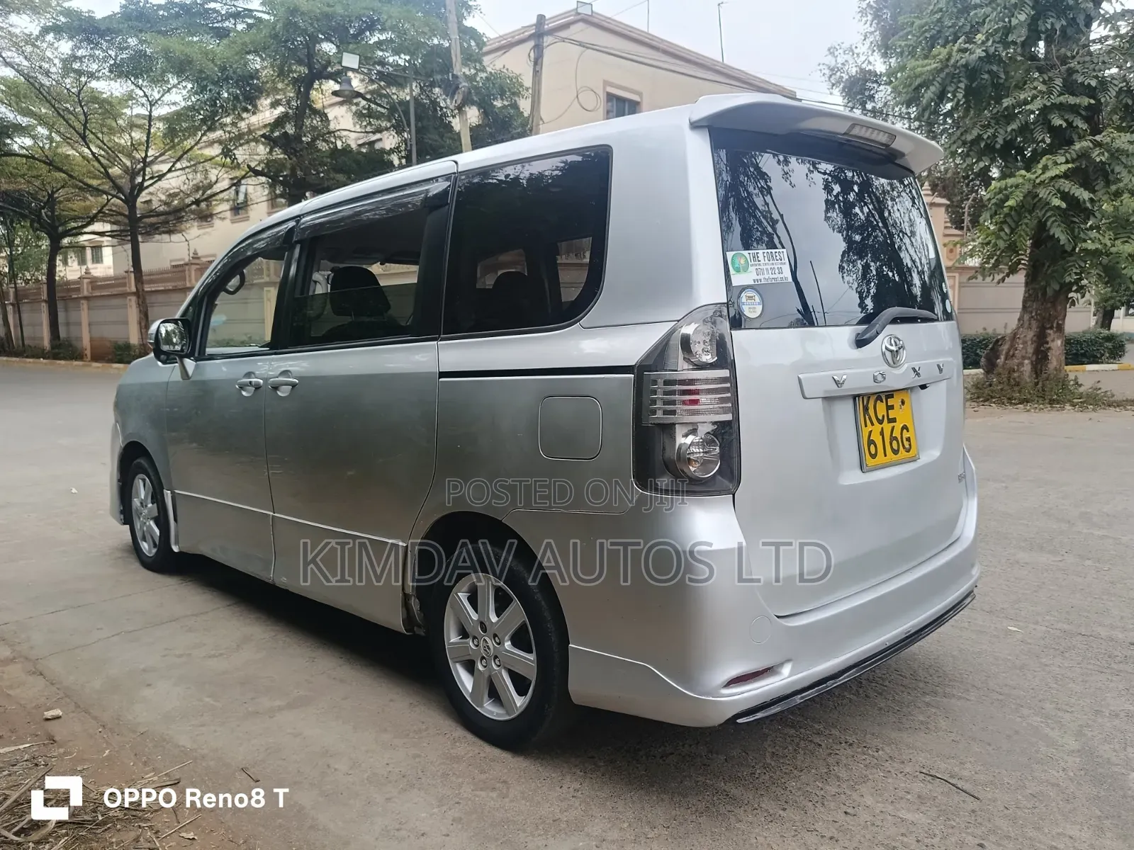 Toyota Voxy 2008 Silver