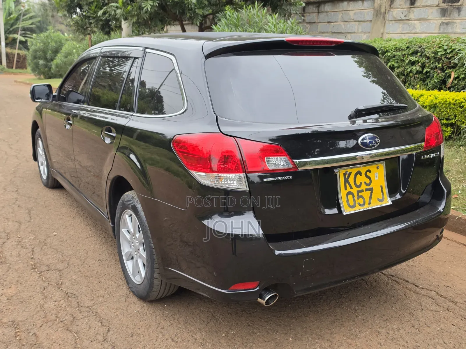 Subaru Legacy 2011 Black