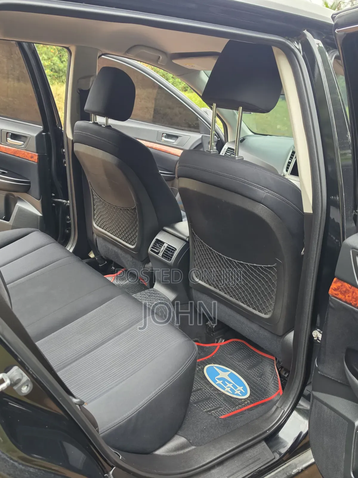Subaru Legacy 2011 Black
