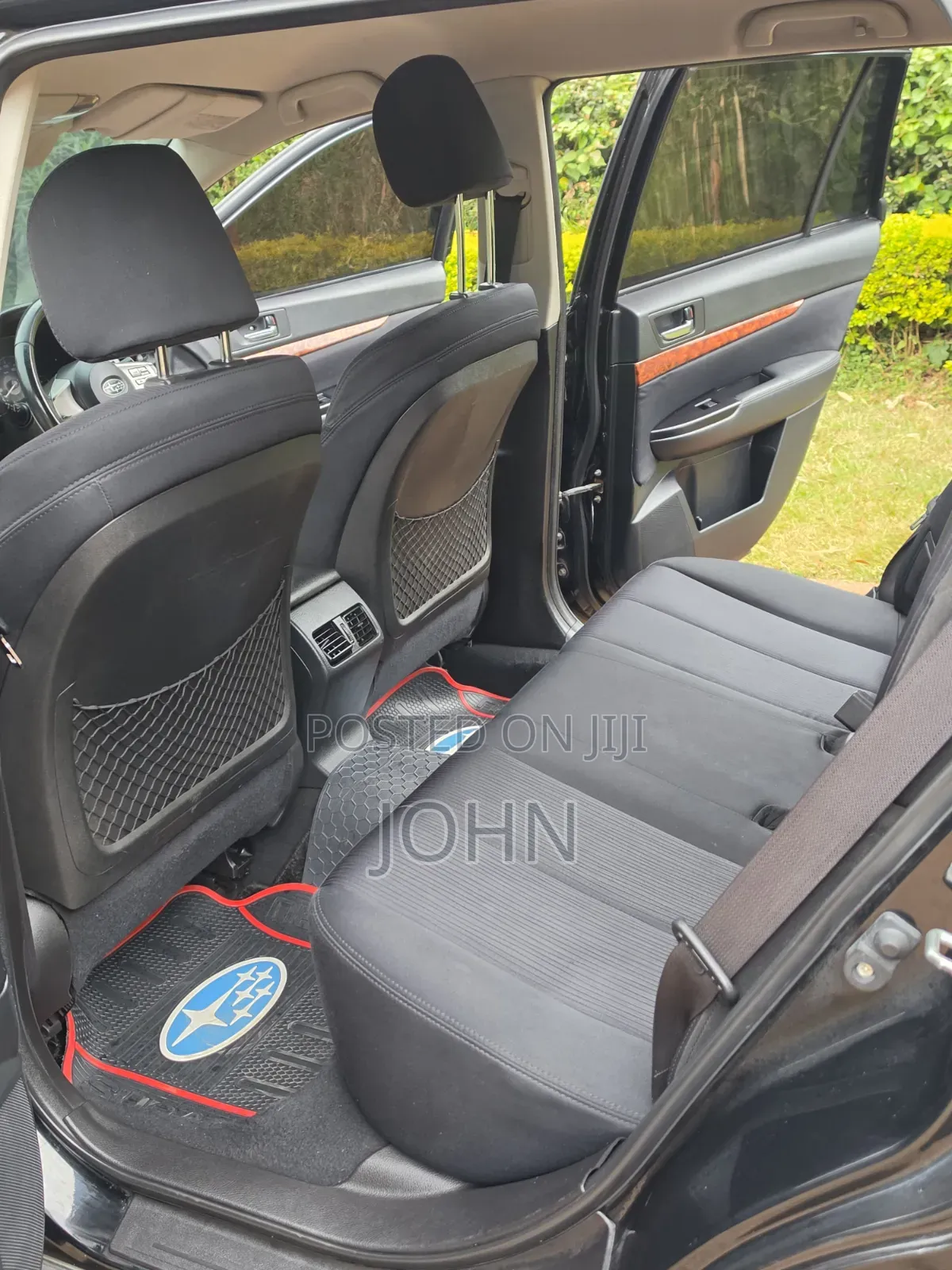 Subaru Legacy 2011 Black