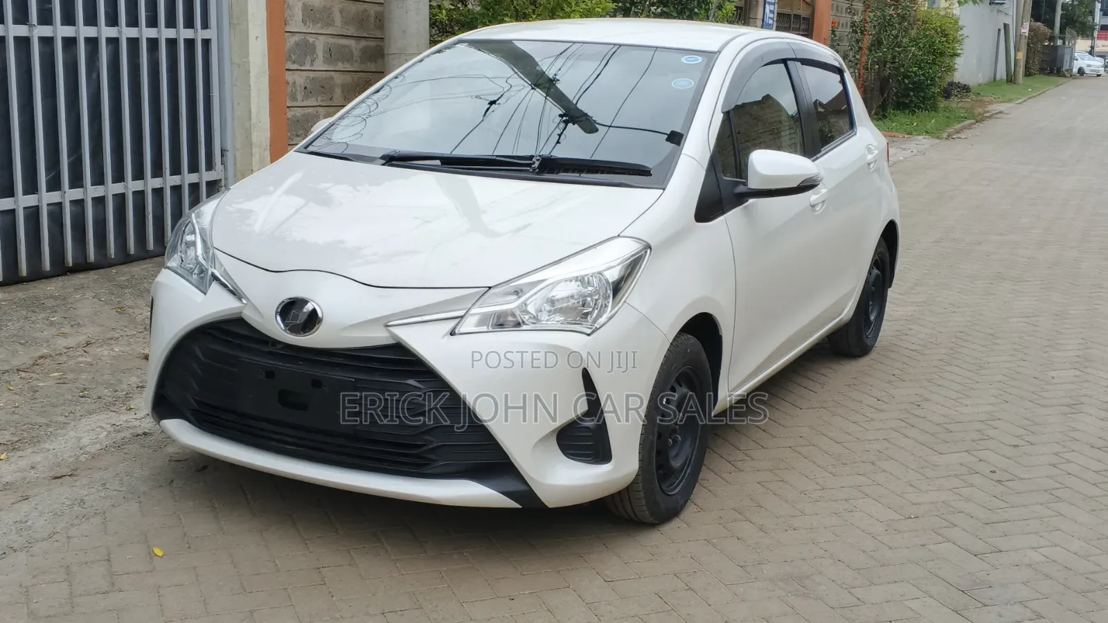 Toyota Vitz 2019 White