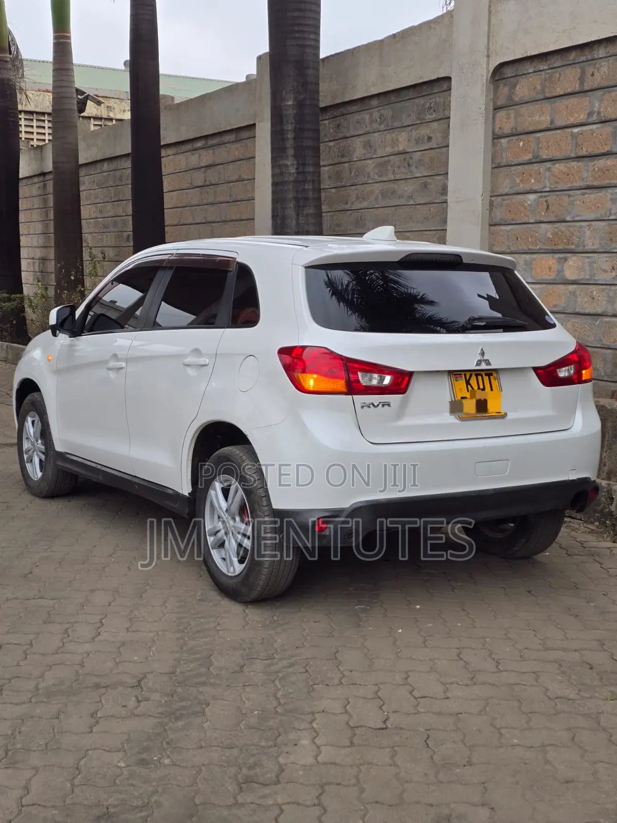 Mitsubishi RVR 2017 White