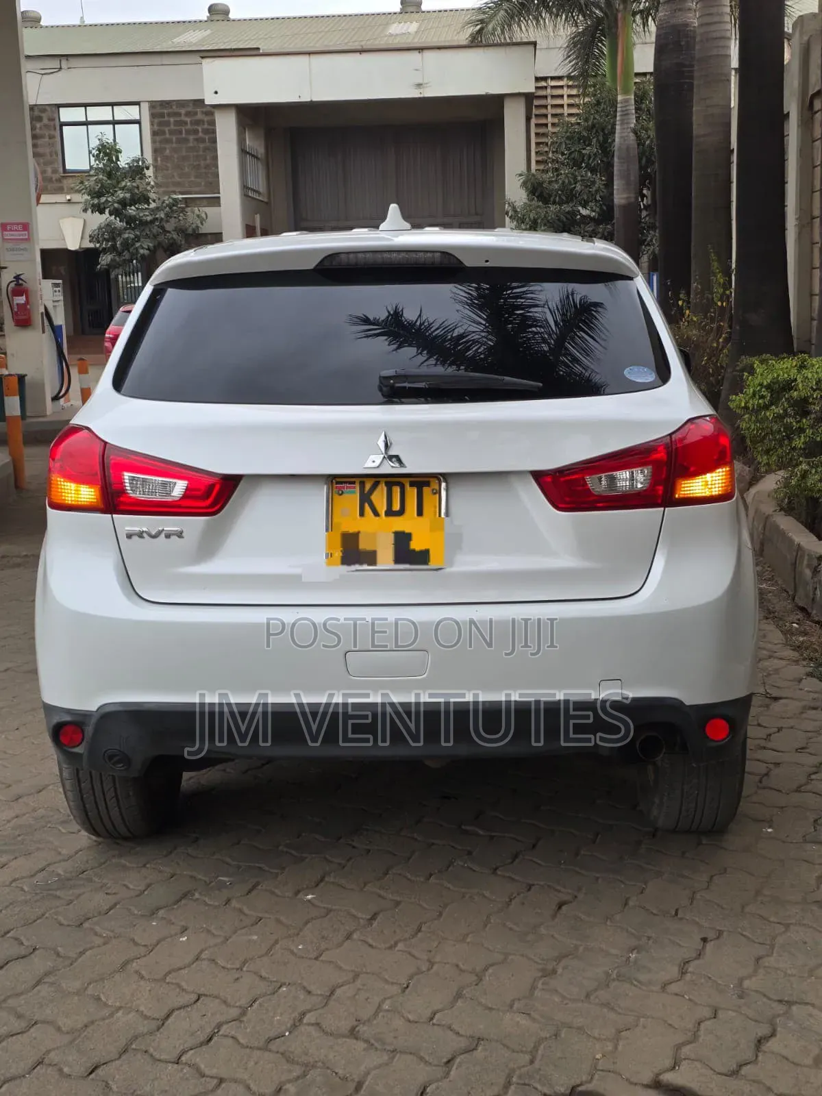 Mitsubishi RVR 2017 White