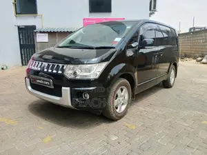 Mitsubishi Delica 2015 Black