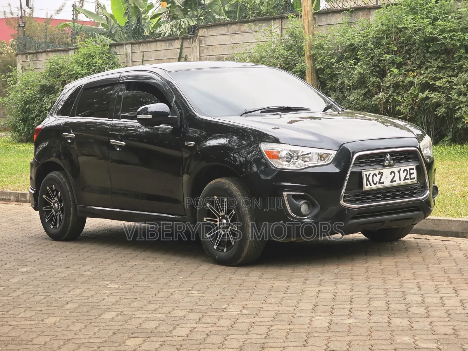 Mitsubishi RVR 2013 Black