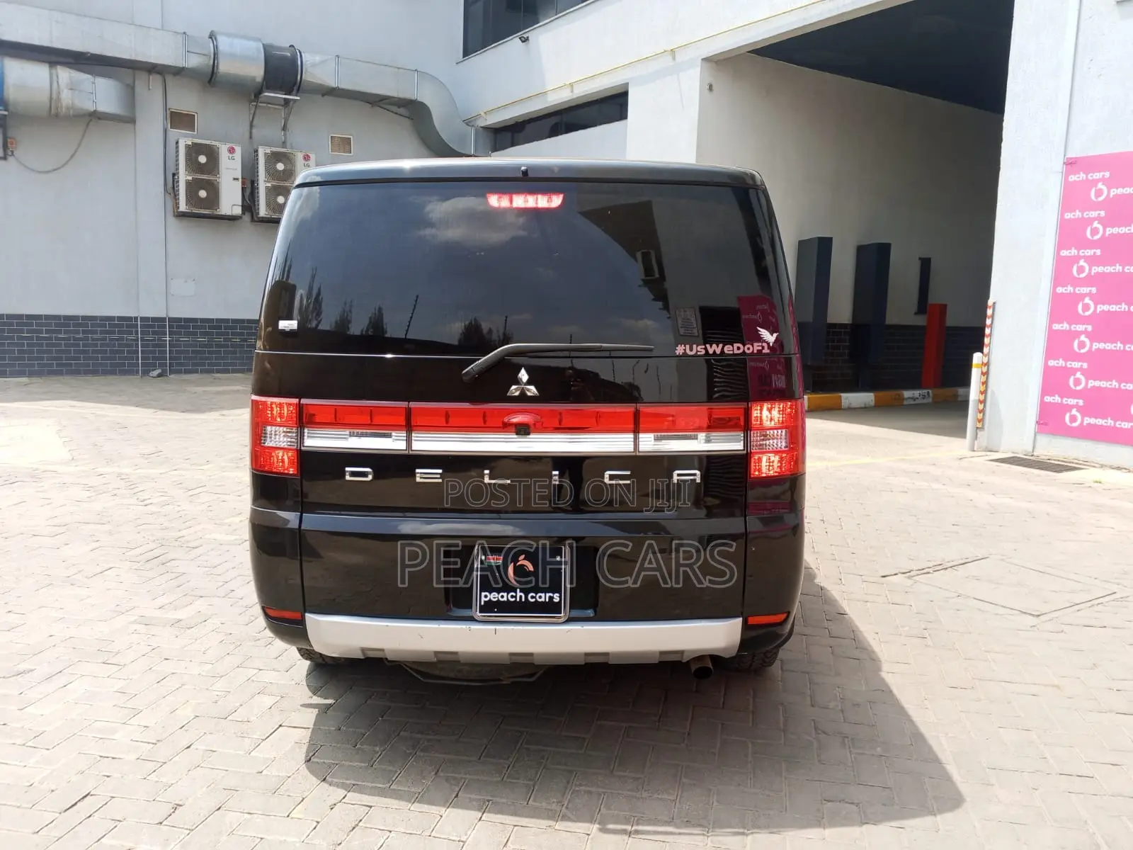 Mitsubishi Delica 2015 Black