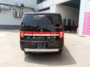 Mitsubishi Delica 2015 Black