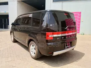 Mitsubishi Delica 2015 Black
