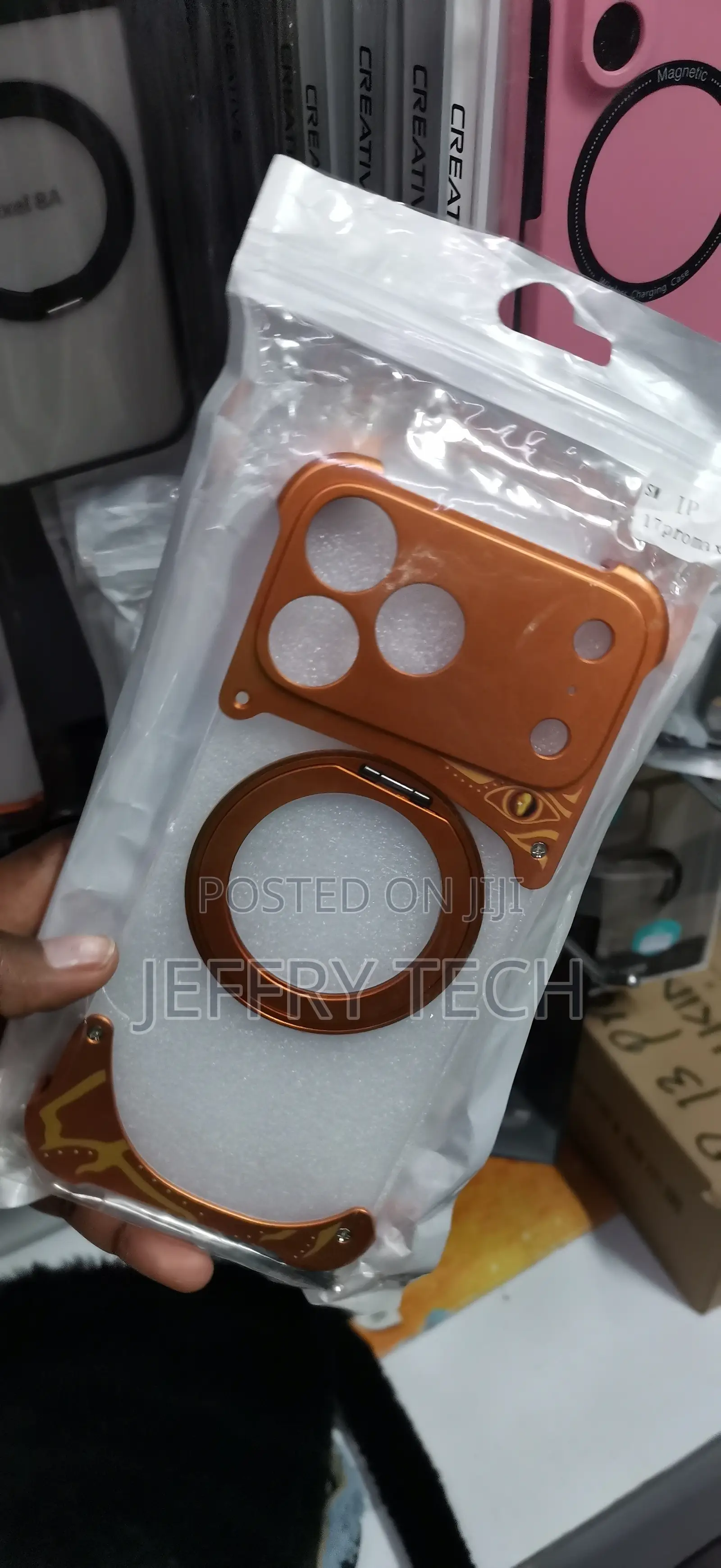 iPhone 17 Pro Max -Frameless Metal Magnetic Bumper Phone Case