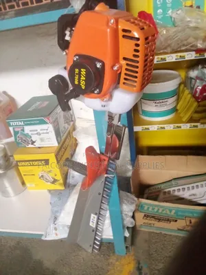 Gasolin Brush Cutter