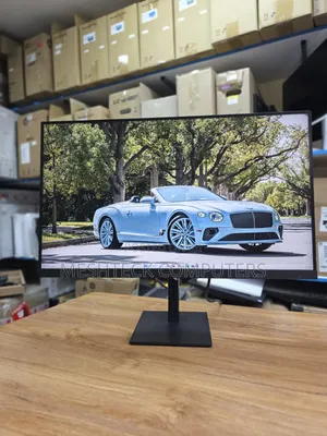 HP P32u G5 32-Inch Monitor