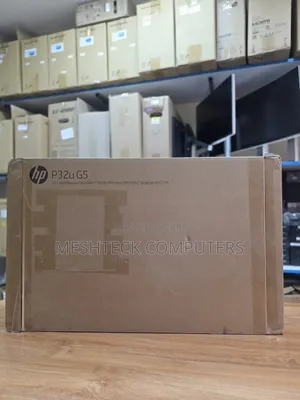 HP P32u G5 32-Inch Monitor