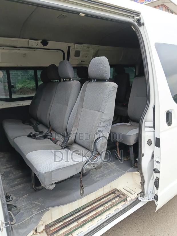 Toyota HiAce 2017 White - thumbnail 8