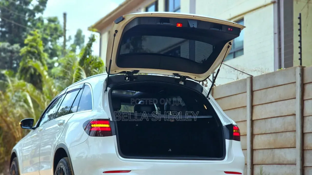 Mercedes-Benz GLC-Class 2018 White