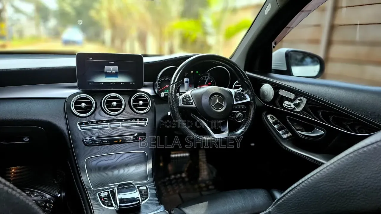 Mercedes-Benz GLC-Class 2018 White