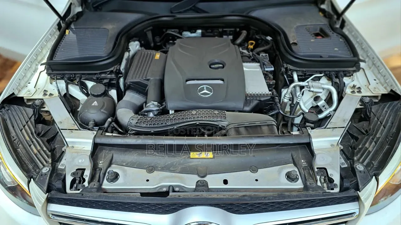 Mercedes-Benz GLC-Class 2018 White