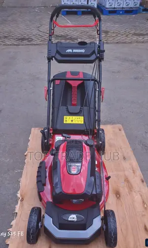 Rhino Self-Propelled Petrol Lawn Mower 166cc 21 Inch