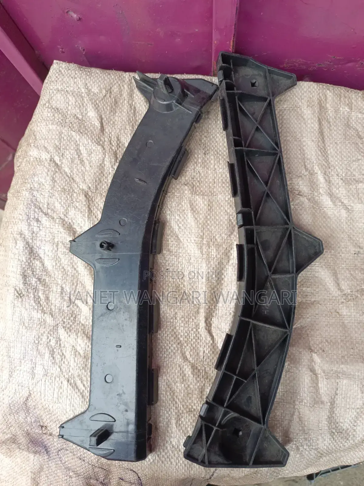 Rear Bumper Slide Premio 240