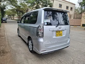Toyota Voxy 2009 Gray