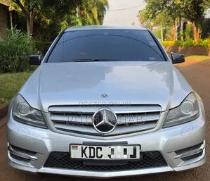 Mercedes-Benz C200 2013 Silver