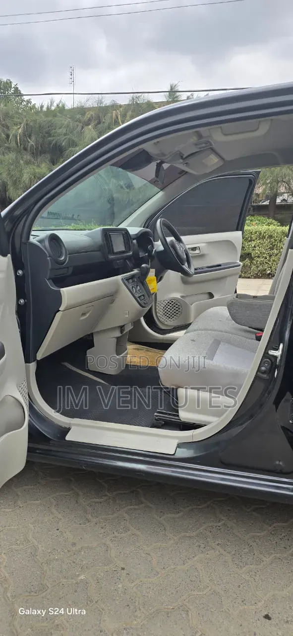 Toyota Passo 2018 Black