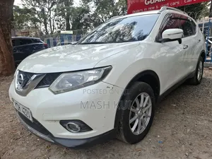 Nissan X-Trail 2015 Pearl