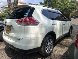 Nissan X-Trail 2015 Pearl