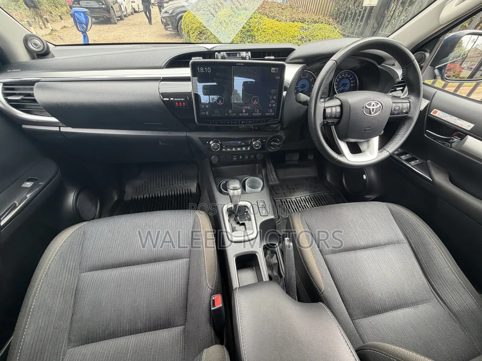 Toyota Hilux 2019 Blue