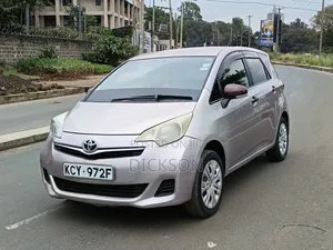 Toyota Ractis 2013 Purple