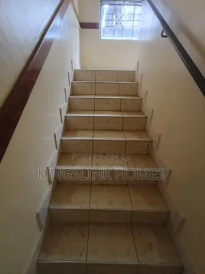 3bdrm Maisonette in South C for rent
