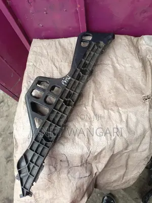 Rear Bumper Slide/Bracket/Holder Prius