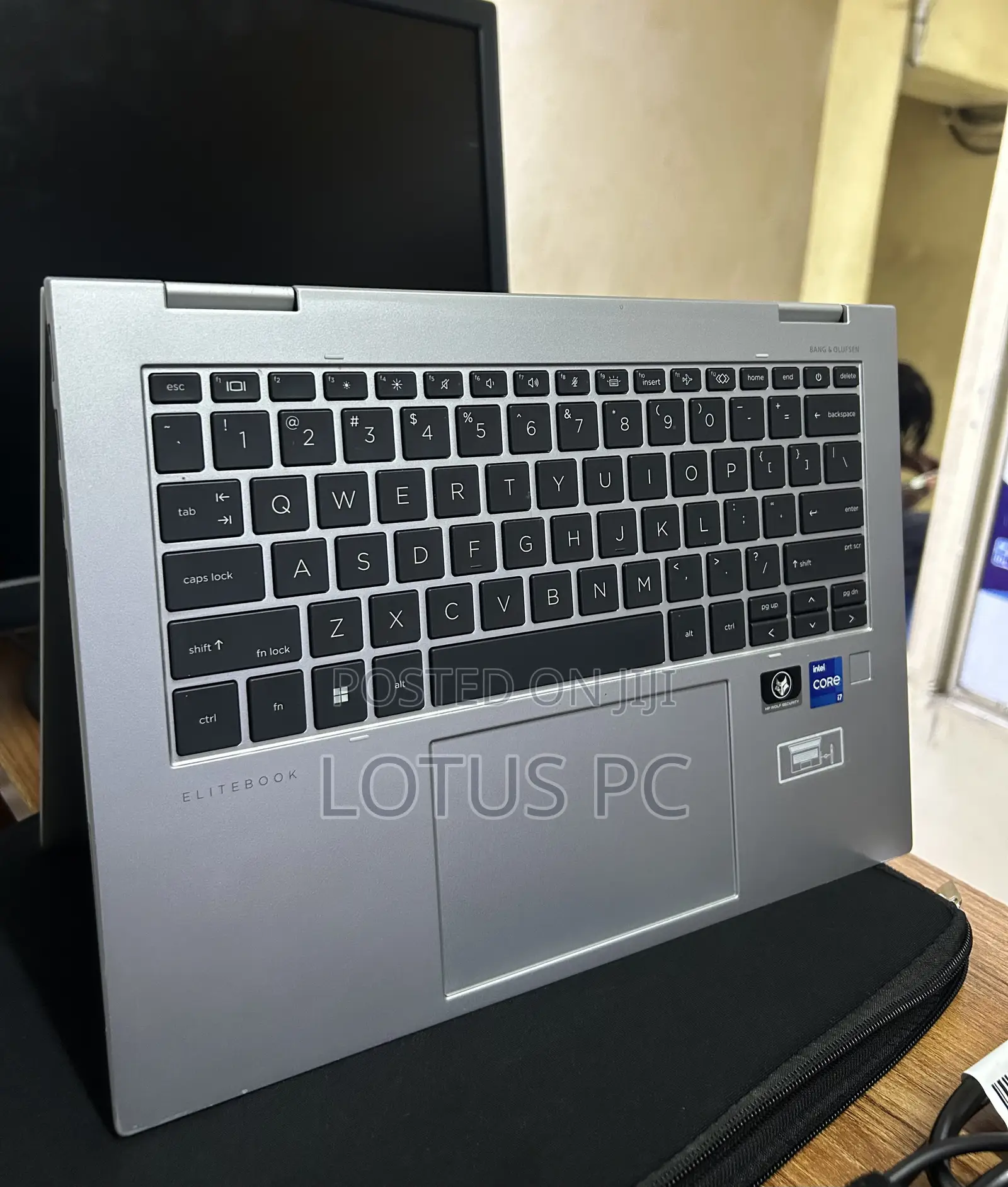 Laptop HP EliteBook x360 1040 G9 16GB Intel Core i7 SSD 512GB