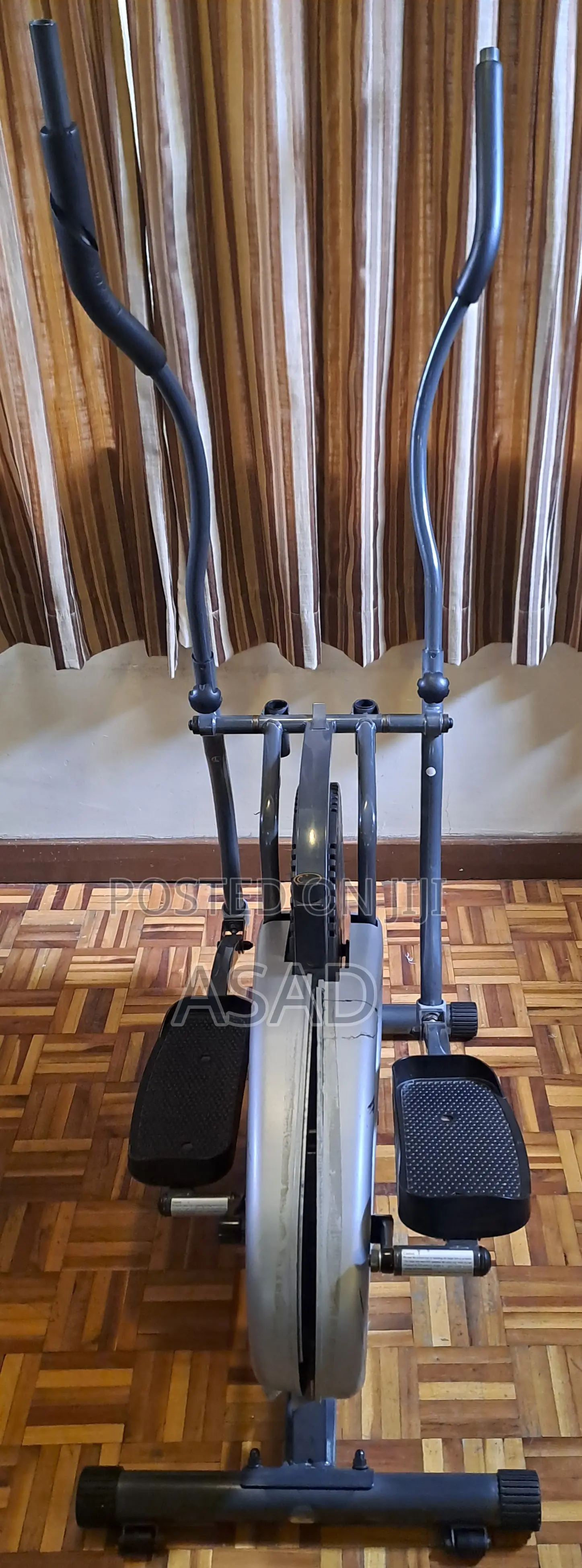 Cross Trainer - Body Sculpture E-Strider Be5920