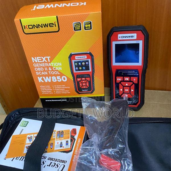 KW850 OBD2 Scanner With Color Display USB Updates - main view