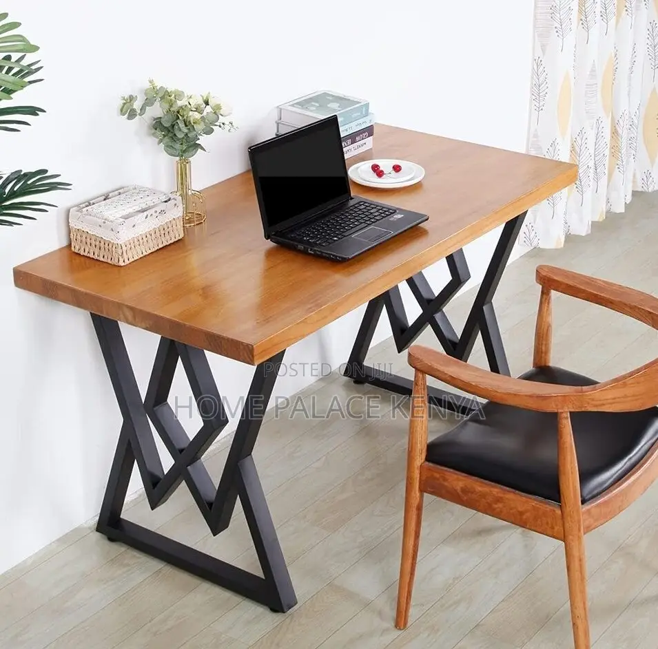 Dining Table: Chunky Heavy Duty Double Z Shaped Legs Table