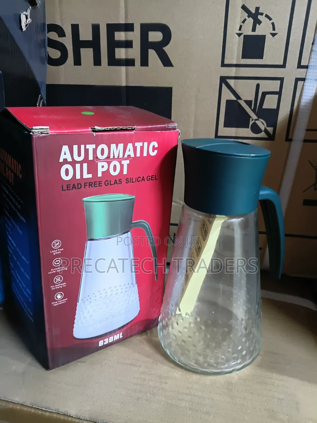 Oil Dispenser 630ml Automatic Cooking Oil Bottle for Kitchen
