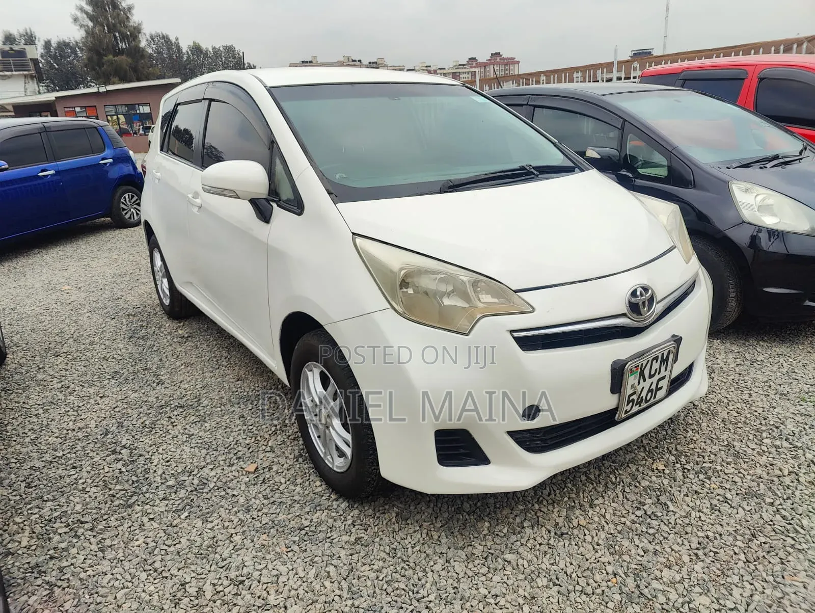 Toyota Ractis 2013 White