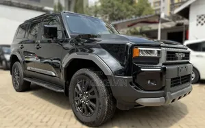Toyota Land Cruiser Prado 2.7 2024 Black