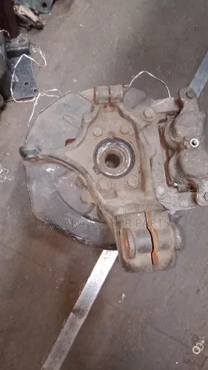 Xtrail T32 Wheel Hub
