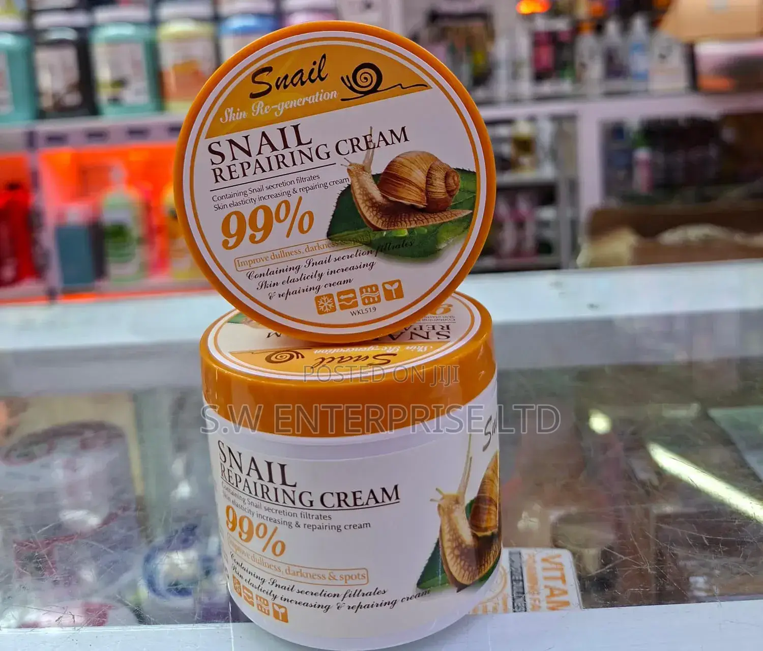 Snail Repairing Skin Regeneration Cream