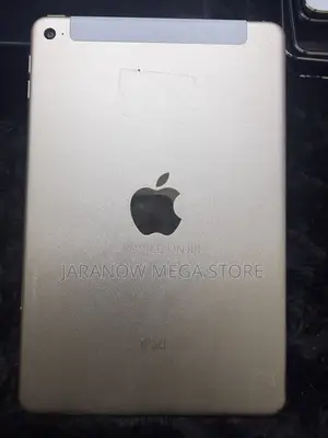 Apple iPad mini 4 128 GB Silver