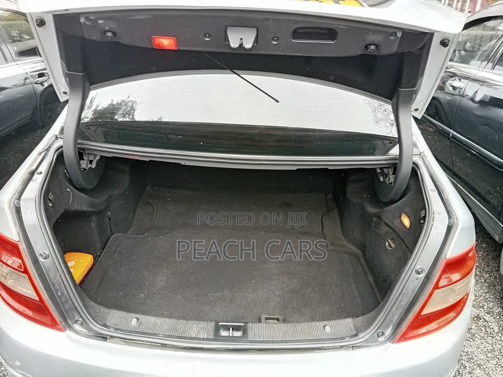 Mercedes-Benz C200 2008 Silver