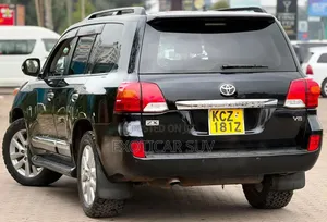 Toyota Land Cruiser 2012 Matt Black