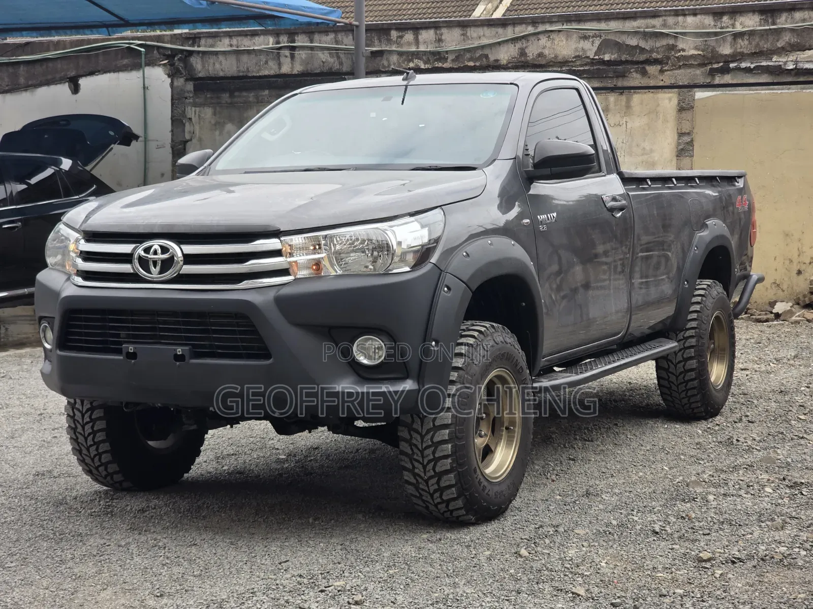 Toyota Hilux 2019 Gray