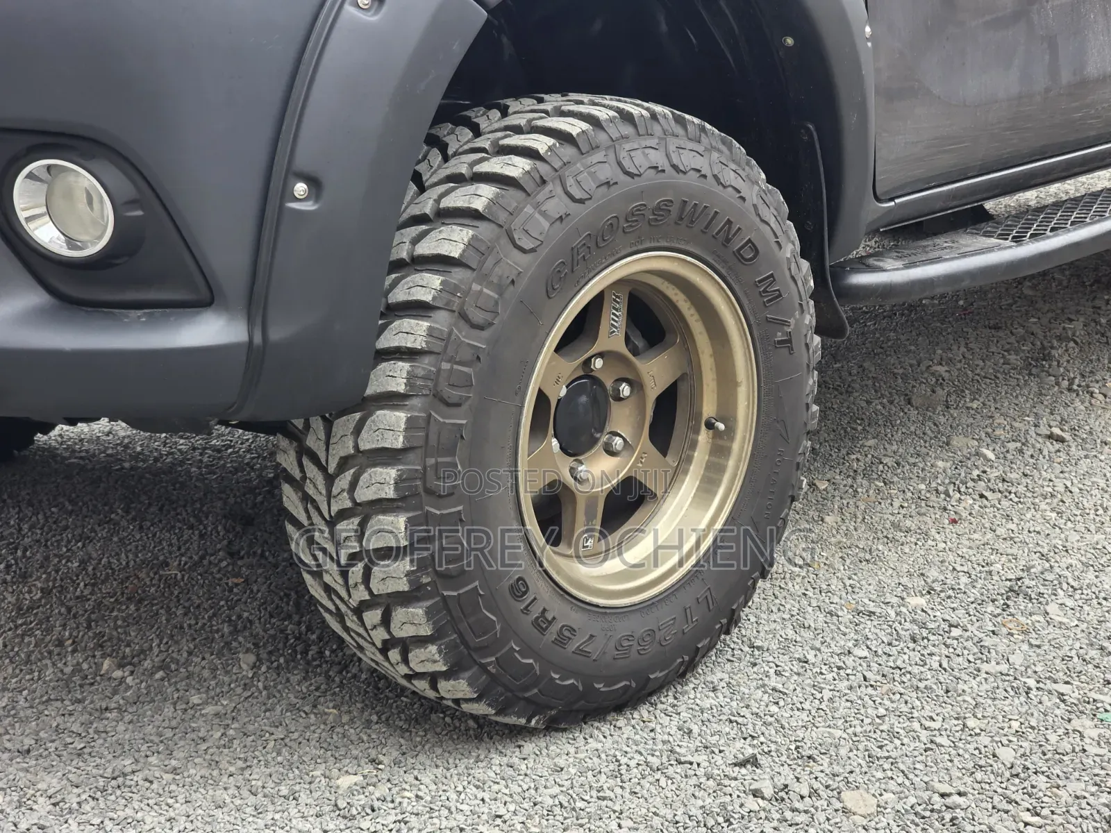 Toyota Hilux 2019 Gray