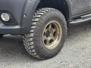 Toyota Hilux 2019 Gray