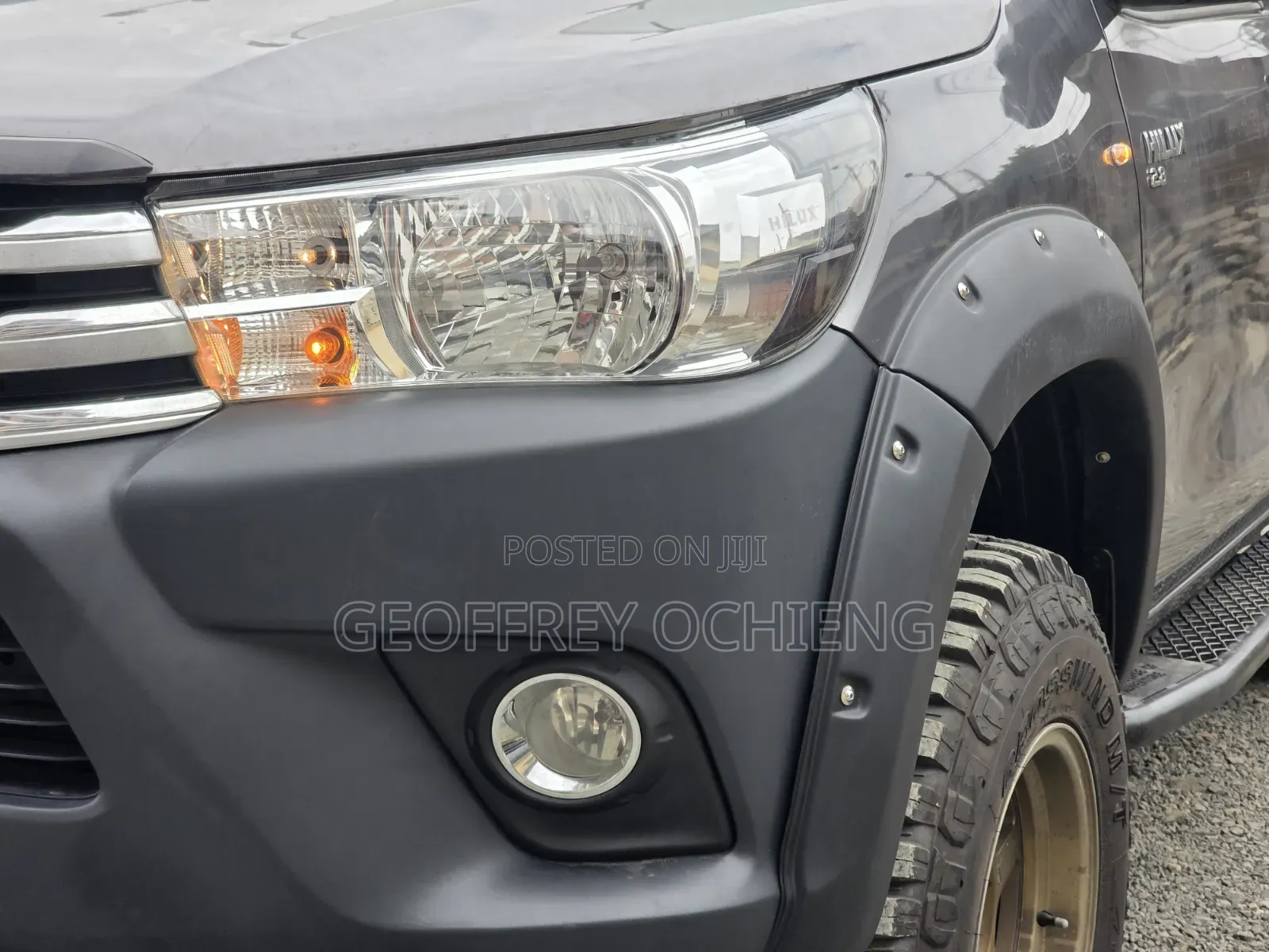 Toyota Hilux 2019 Gray