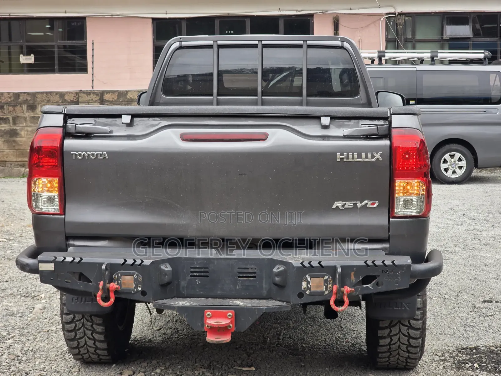 Toyota Hilux 2019 Gray
